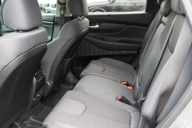 Used 2022 Hyundai Santa Fe SEL w/ Convenience Package FWD image 13