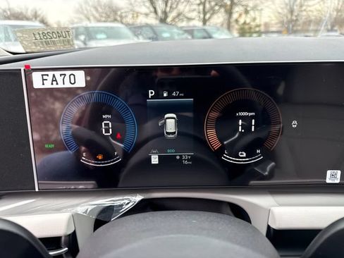New 2026 Hyundai Tucson SEL w/ Tow & Go Package AWD/4WD image 8