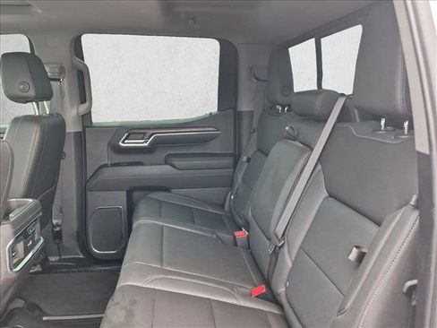 Certified 2024 GMC Sierra 1500 SLT AWD/4WD image 11