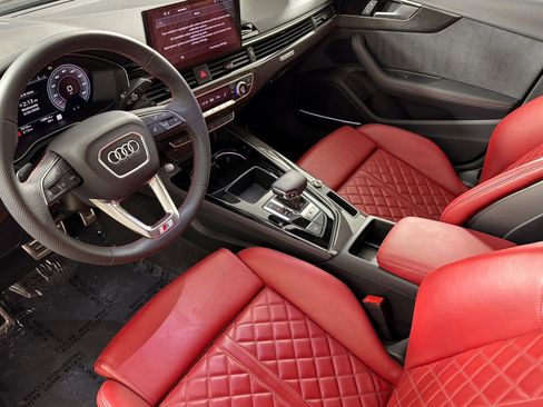 Used 2025 Audi S5 Prestige image 9