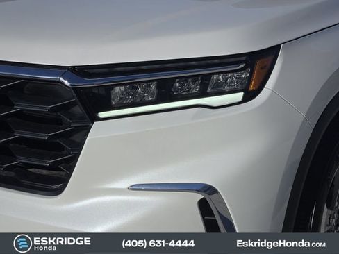 Certified 2025 Honda Pilot EX-L image 10