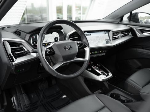 Certified 2023 Audi Q4 e-tron Prestige AWD/4WD image 10
