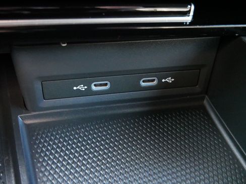 Certified 2024 Volkswagen Atlas Cross Sport SEL image 29