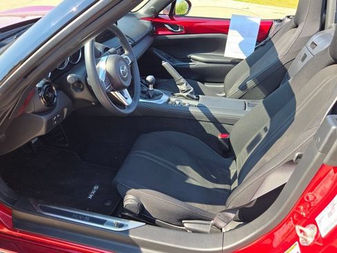 Used 2024 MAZDA MX-5 Miata Club w/ Interior Package RWD image 17