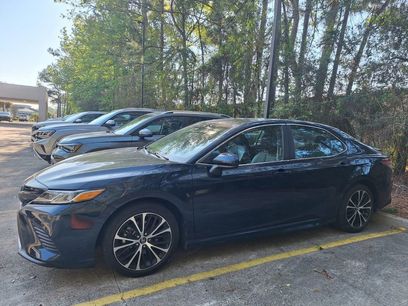 Used 2018 Toyota Camry SE
