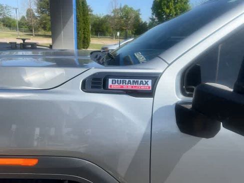 Used 2025 GMC Sierra 2500 AT4 w/ AT4 Premium Plus Package image 10