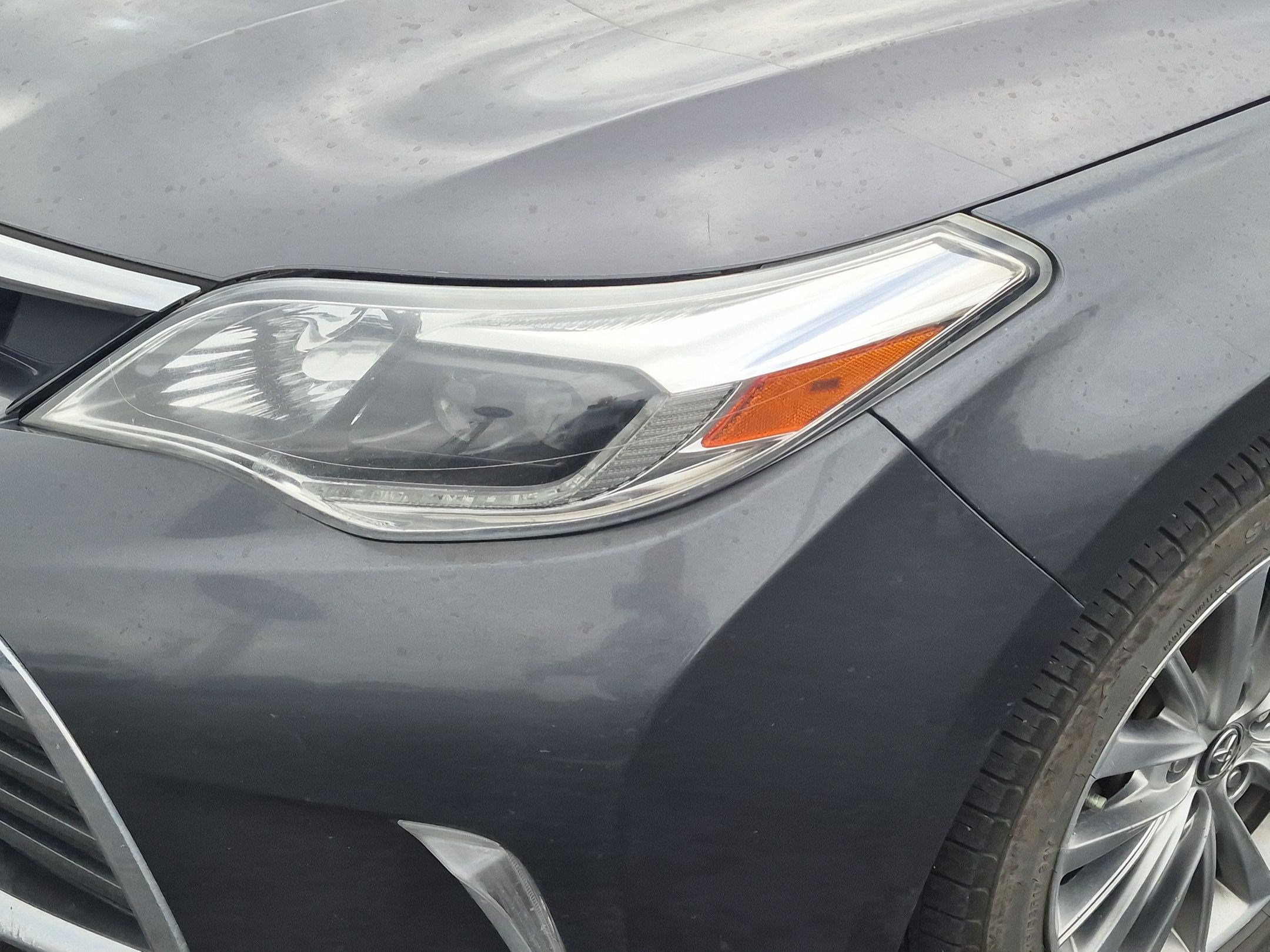 Used 2016 Toyota Avalon Limited w/ Toyota Safety Sense Package FWD image 12