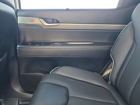 Used 2023 Hyundai Palisade SEL w/ Premium Package AWD/4WD image 11