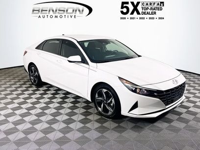 Used 2023 Hyundai Elantra SEL w/ Convenience Package