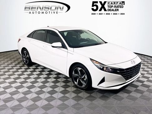 Used 2023 Hyundai Elantra SEL w/ Convenience Package FWD image 1