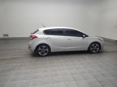 Used 2016 Kia Forte EX image 10