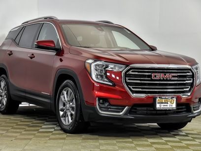 Used 2022 GMC Terrain SLT w/ Infotainment Package II