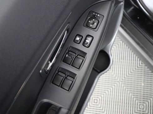 Used 2024 Mitsubishi Outlander Sport LE AWD/4WD image 34