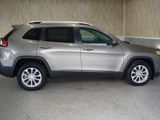 Used 2019 Jeep Cherokee Latitude w/ Popular Appearance Group image 6