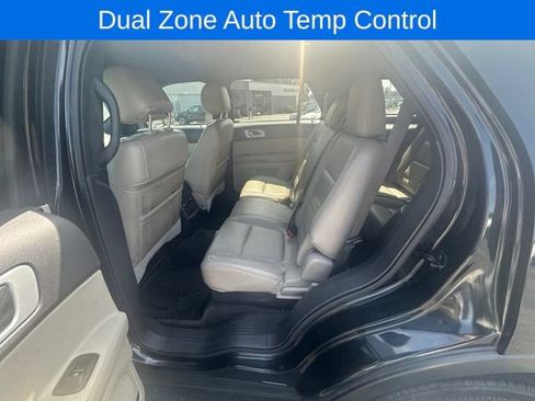 Used 2014 Ford Explorer XLT w/ Equipment Group 202A AWD/4WD image 5