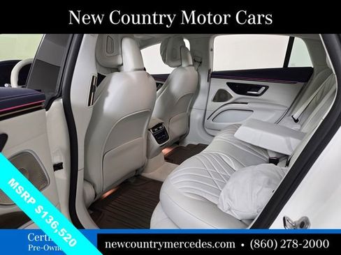Certified 2022 Mercedes-Benz EQS 580 4MATIC Sedan image 18