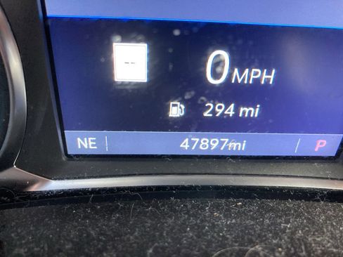 Used 2022 Chevrolet Equinox LT image 12