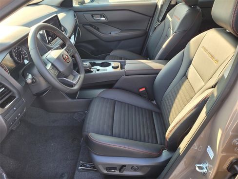 New 2026 Nissan Rogue SV image 8