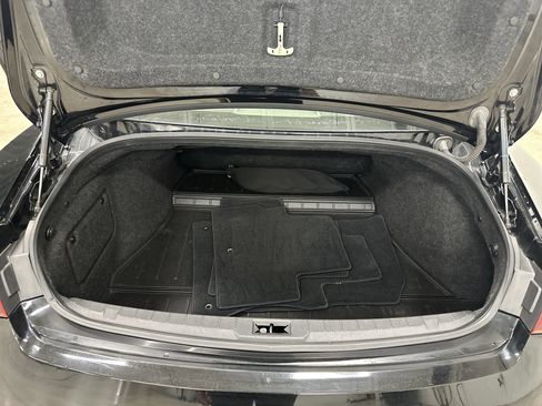 Used 2018 INFINITI Q60 3.0t Luxe w/ Sensory Package 3.0T Luxe AWD/4WD image 32