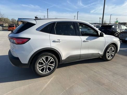 Used 2022 Ford Escape SEL image 15