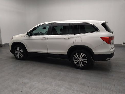 Used 2018 Honda Pilot EX image 3