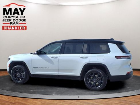 New 2025 Jeep Grand Cherokee L Limited image 3