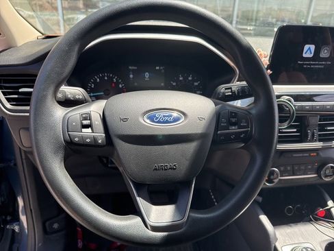 Used 2020 Ford Escape SE FWD image 9