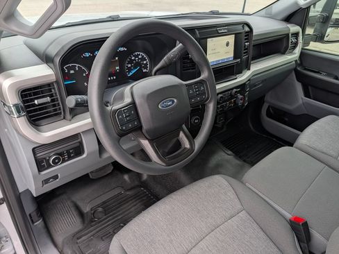 Used 2026 Ford F250 XL w/ XL Chrome Package RWD image 12