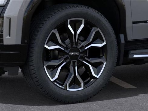 New 2025 GMC Sierra EV Denali image 11