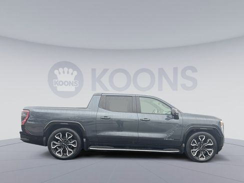 Used 2025 GMC Sierra EV Denali image 8