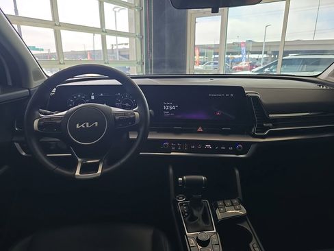 Certified 2025 Kia Sportage SX image 17