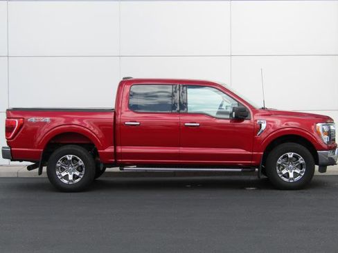 Certified 2022 Ford F150 XLT w/ Equipment Group 302A High image 3