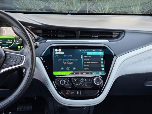 Used 2020 Chevrolet Bolt LT w/ Driver Confidence II Package image 22