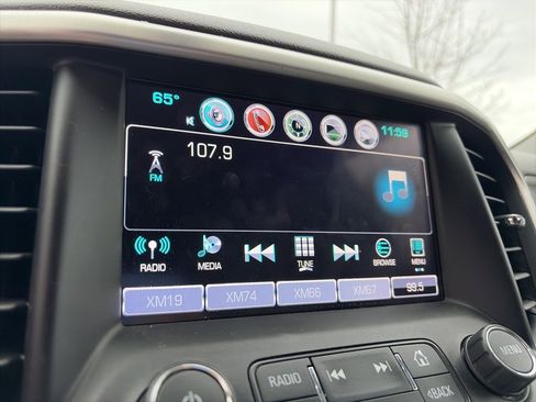 Used 2019 GMC Acadia SLT image 15