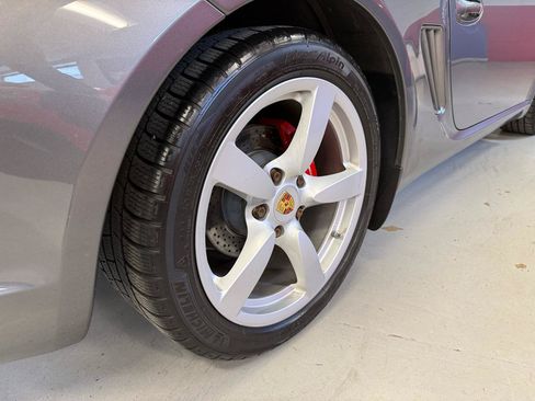 Used 2007 Porsche Cayman S RWD image 9