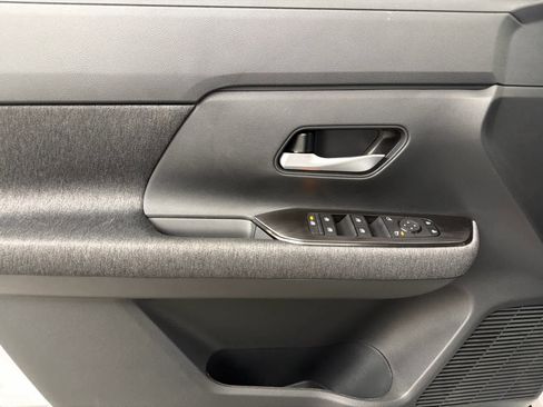 New 2026 Nissan Kicks SV image 22