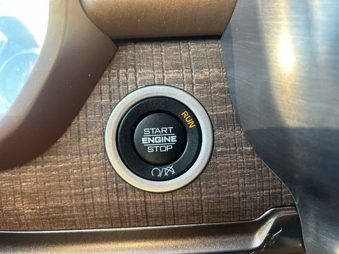 Used 2022 RAM 3500 Limited w/ Safety Group image 15