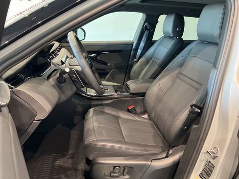 Used 2024 Land Rover Range Rover Evoque Dynamic SE image 15