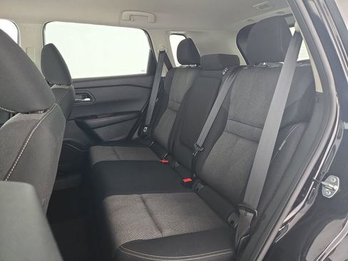 Used 2025 Nissan Rogue SV FWD image 30