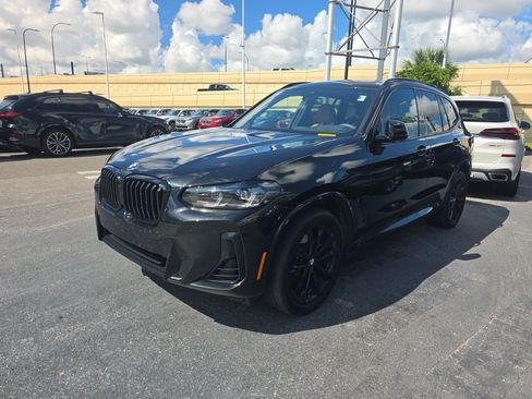 Used 2024 BMW X3 sDrive30i w/ M Sport Package RWD image 3