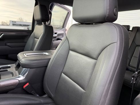 Used 2022 Chevrolet Silverado 1500 LTZ image 16