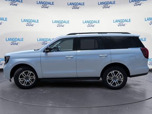 New 2026 Ford Expedition Active RWD image 10
