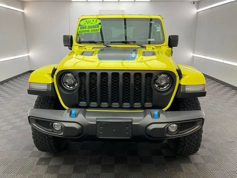Used 2023 Jeep Wrangler Unlimited Rubicon 4xe w/ Cold Weather Group AWD/4WD image 2