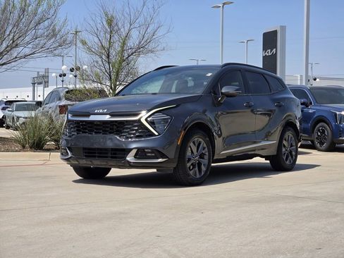 Used 2023 Kia Sportage SX Prestige image 2