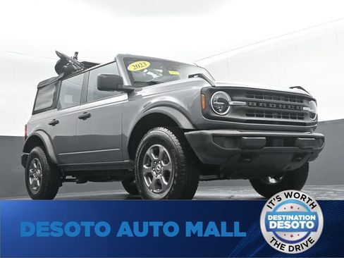 Used 2023 Ford Bronco 4-Door AWD/4WD image 39