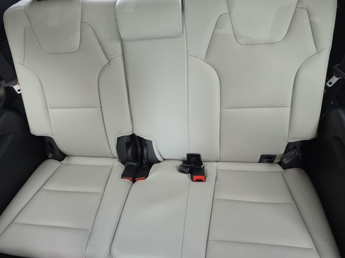 Certified 2024 Kia Telluride S w/ S Sunroof Package FWD image 17