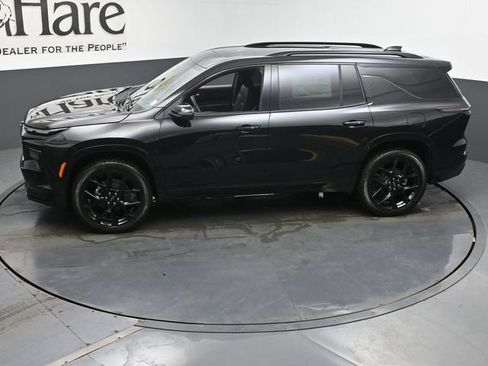 New 2026 Chevrolet Traverse RS w/ LPO, Floor Liner Package AWD/4WD image 37