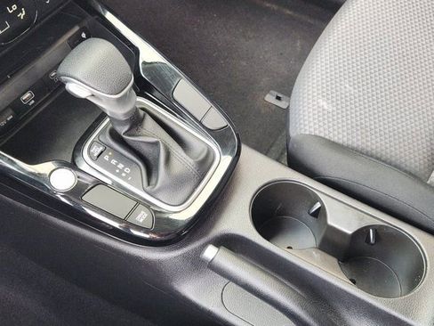 Used 2025 Kia Soul S image 22