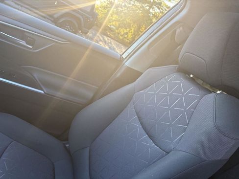 Used 2024 Toyota RAV4 XLE image 21