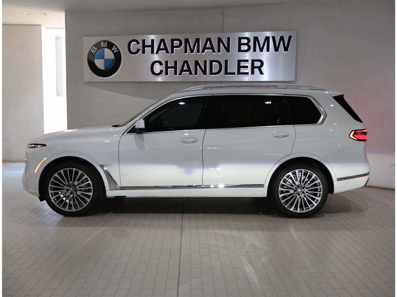 Certified 2023 BMW X7 xDrive40i w/ Premium Package AWD/4WD image 3